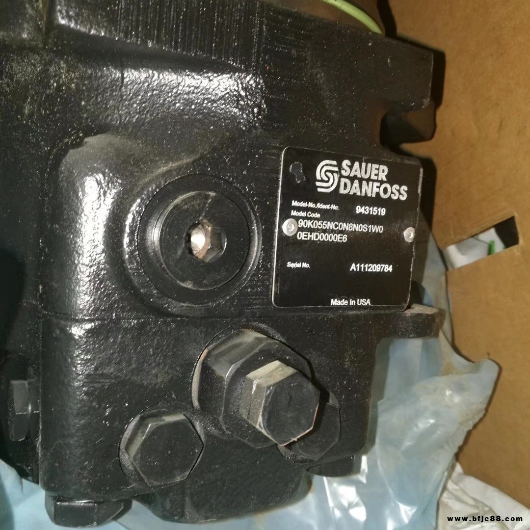 徐工柳工常壓路機(jī)行走馬達(dá)danfoss：90K055NCON8NOS1W00N0,行走馬達(dá)現(xiàn)貨批發(fā)，維修。