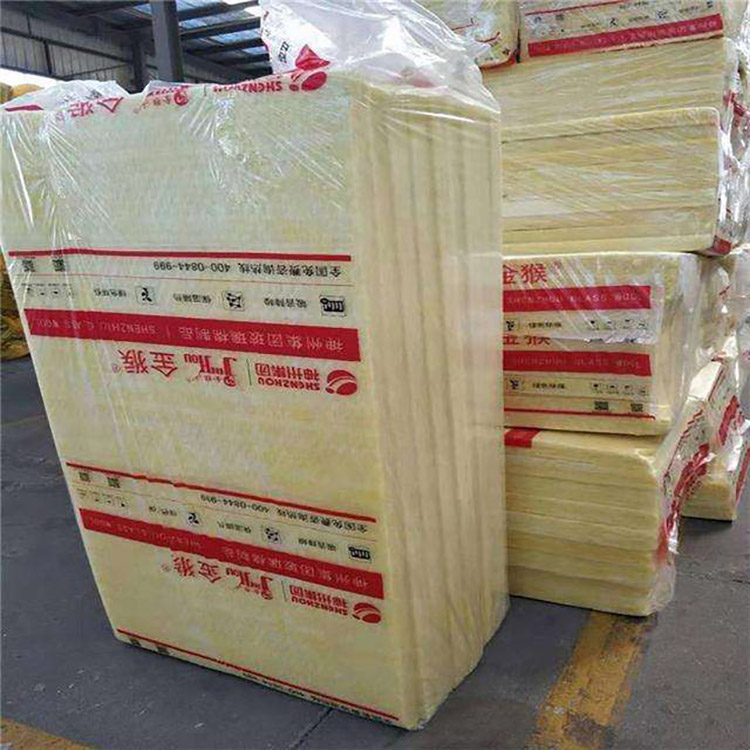 外墻玻璃棉板加工定制 供應(yīng)價(jià)格合理 凱門 隔聲玻璃棉板 常年批發(fā)